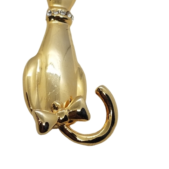 AAI VINTAGE GOLDTONED & CRYSTAL CAT WITH ARTICULATED TAIL BROOCH - Picture 2 of 7